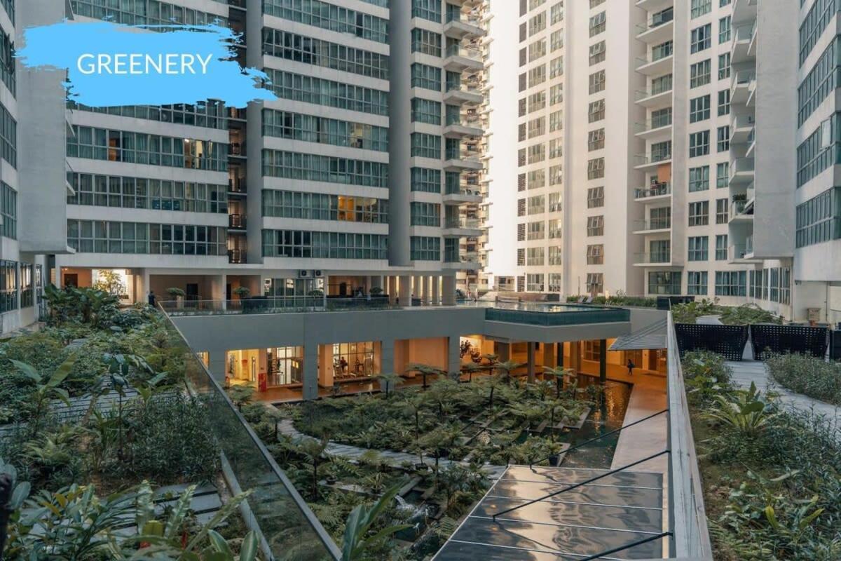 Sip Serenity Tea House With Klcc View * Kuala Lumpur