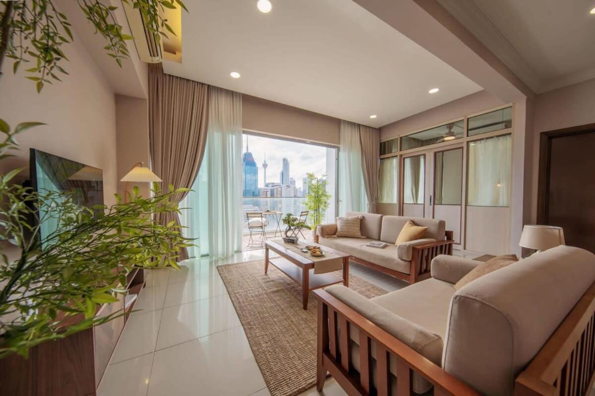 Sip Serenity Tea House With Klcc View Pangsapuri